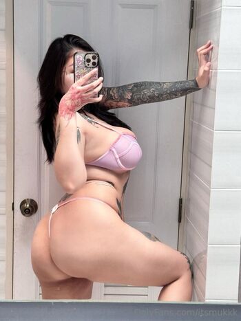 Full leaked Itsmukkk private onlyfans photo