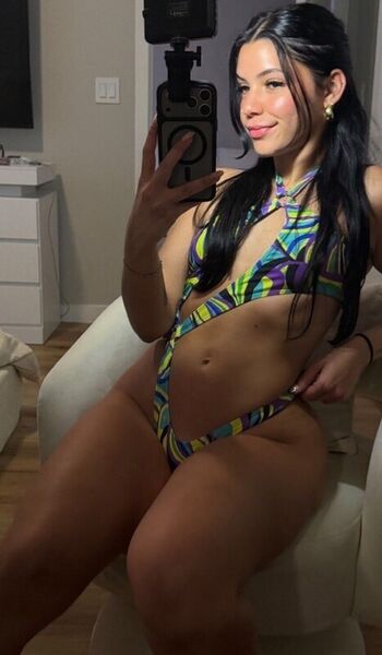 Full leaked Itssmaribaby private onlyfans photo