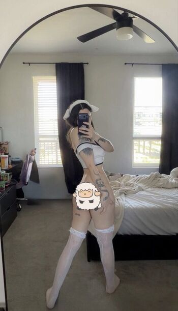 Full leaked Ittybittymaee private onlyfans photo