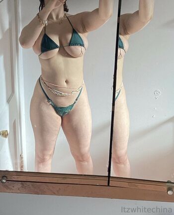 Full leaked Itzwhitechina private onlyfans photo