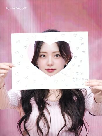Full leaked Itzy all in us page private onlyfans photo