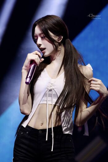 Full leaked Itzy all in us page private onlyfans photo