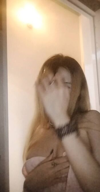 Full leaked Itzz zdalyie private onlyfans photo