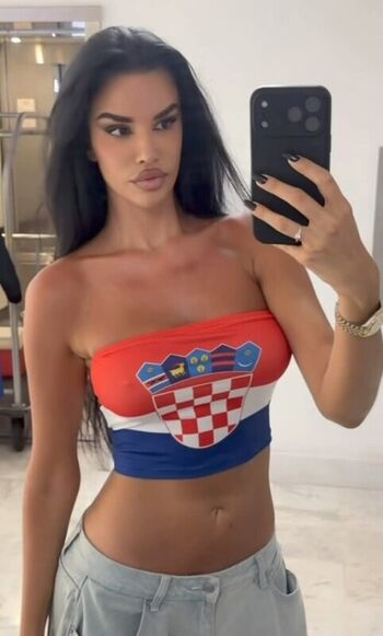 Full leaked Ivana knoll private onlyfans photo