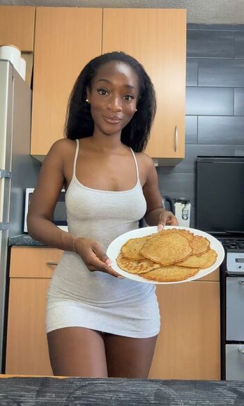 Full leaked Ivanarae private onlyfans photo