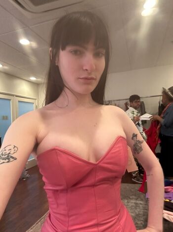 Ivy Wolk