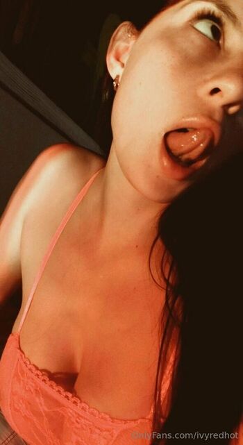 ivyredhot