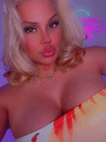 Full leaked Ivysky private onlyfans photo