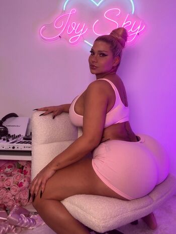 Full leaked Ivysky private onlyfans photo