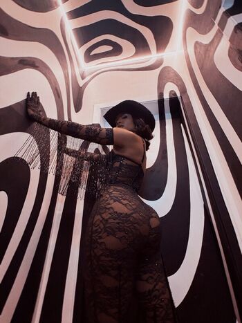 Full leaked Iza cantora private onlyfans photo