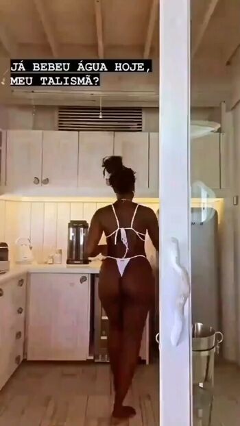 Full leaked Iza cantora private onlyfans photo