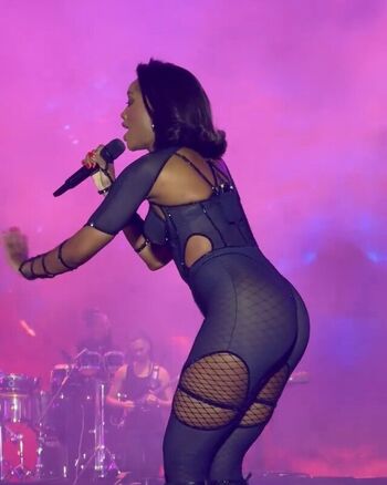 Full leaked Iza cantora private onlyfans photo