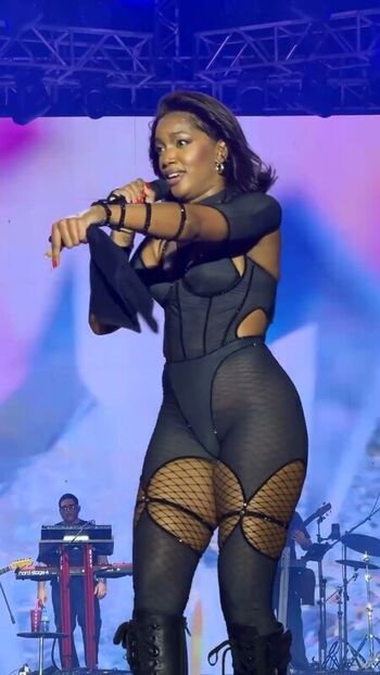 Full leaked Iza cantora private onlyfans photo