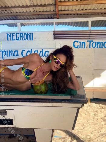 Full leaked Izabel goulart page private onlyfans photo