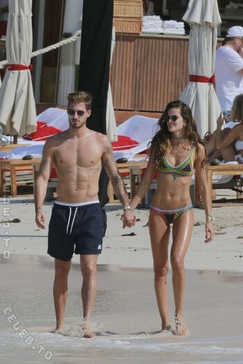 Full leaked Izabel goulart page private onlyfans photo