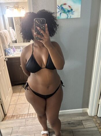 Full leaked Izzbizz private onlyfans photo