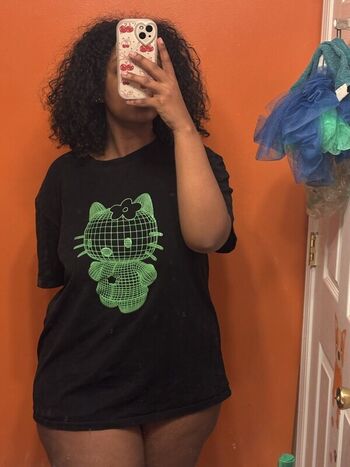 Full leaked Izzbizz private onlyfans photo