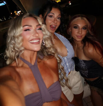 Full leaked Izzi dame page private onlyfans photo