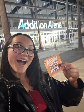 Izzy Moreno / ItsIzzyMania