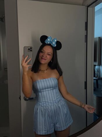 Full leaked Izzy moreno private onlyfans photo