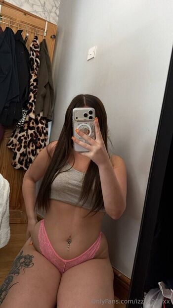 Full leaked Izzyxx private onlyfans photo