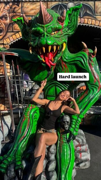 Full leaked Izzybizzyspider page private onlyfans photo