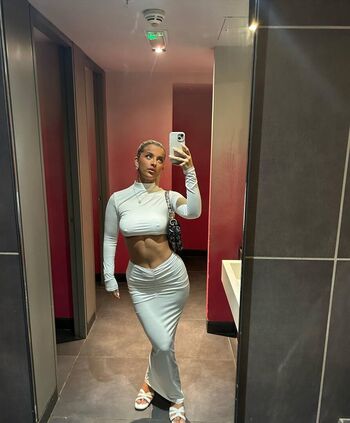 IzzyTaffs