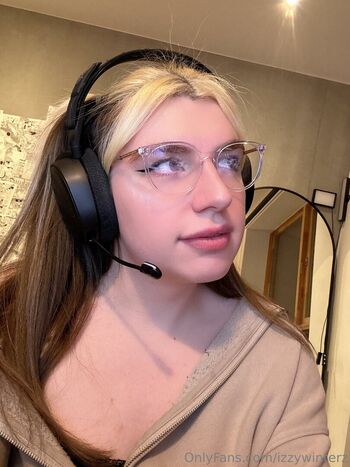 izzywinterz