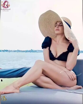 Full leaked Jacqueline fernandez page private onlyfans photo