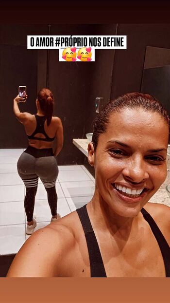 jacqueline.lins_940