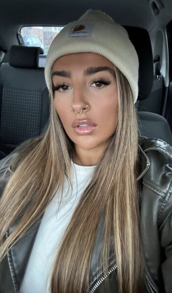 Jade barraclough