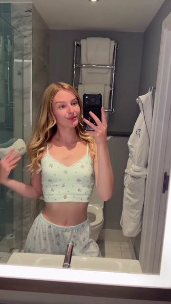 Full leaked Jade lloyd private onlyfans photo