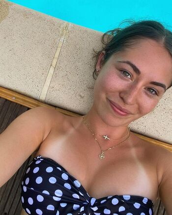 Full leaked Jade pradin private onlyfans photo