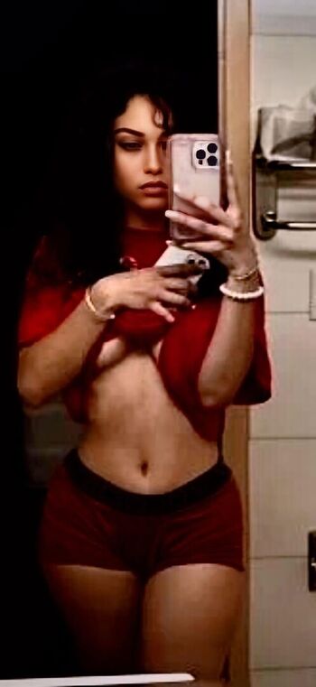 Full leaked Jadeli rosa page private onlyfans photo