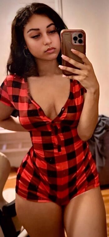 Full leaked Jadeli rosa page private onlyfans photo