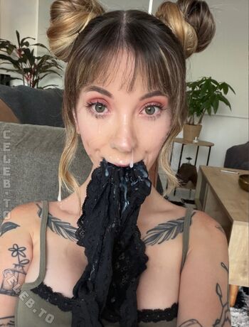 Full leaked Jadevow private onlyfans photo