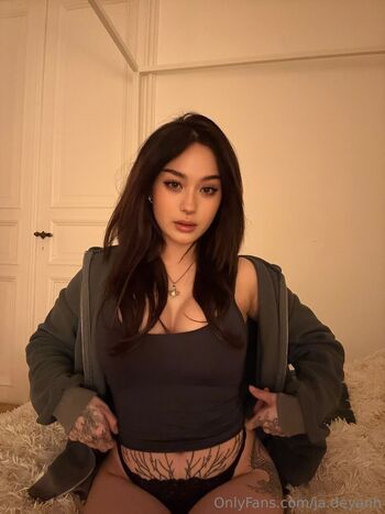 JadeyAnh
