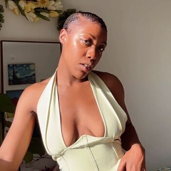 Full leaked Jael v page private onlyfans photo