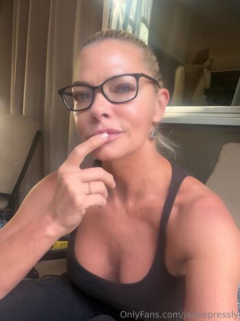 Full leaked Jaime pressly page private onlyfans photo
