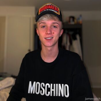 Full leaked Jamesyalch private onlyfans photo