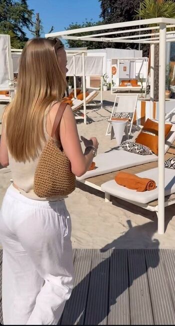 Full leaked Janalibra private onlyfans photo