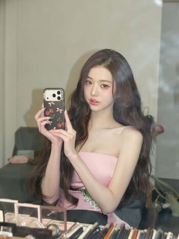 Full leaked Jang won young page private onlyfans photo