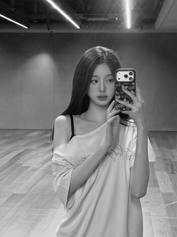 Full leaked Jang won young page private onlyfans photo