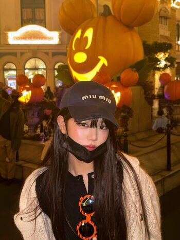 Full leaked Jang won young page private onlyfans photo