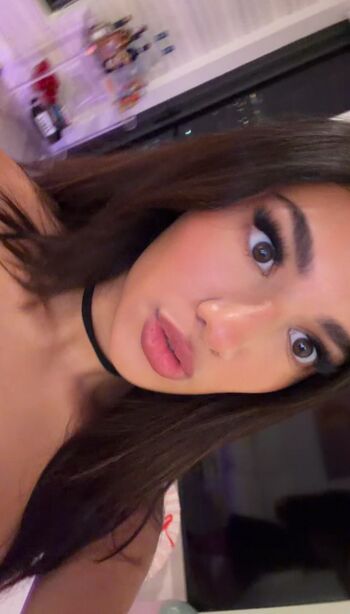 jasmine_lillyyyy