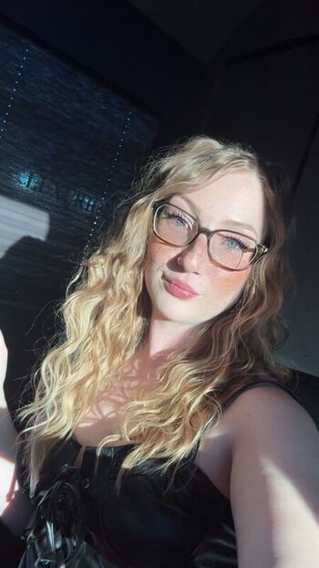 Full leaked Jaxxbee private onlyfans photo