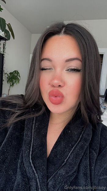 Full leaked Jblikey private onlyfans photo