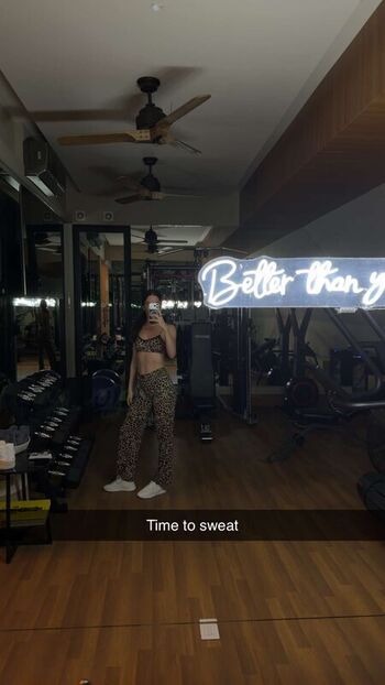 Full leaked Jen selter page private onlyfans photo