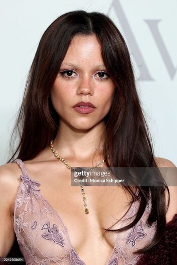 Full leaked Jenna ortega private onlyfans photo