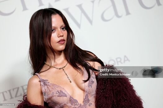 Full leaked Jenna ortega private onlyfans photo